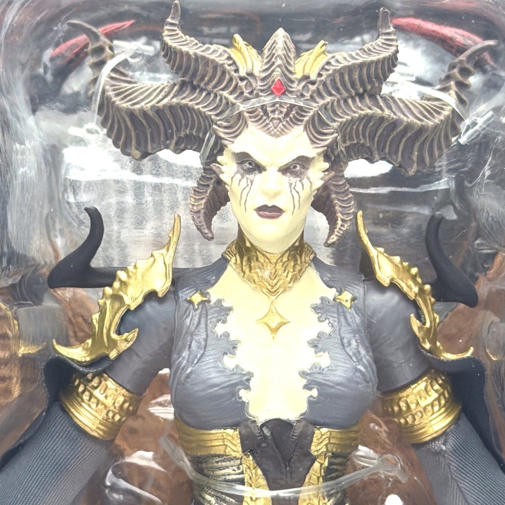 McFarlane Toys Diablo IV Lilith Elite Edition Action Figure NIB Blizzard - Picture 3 of 4
